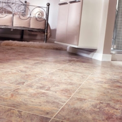 Water Damage Restoration: Save Your Laminate Floor