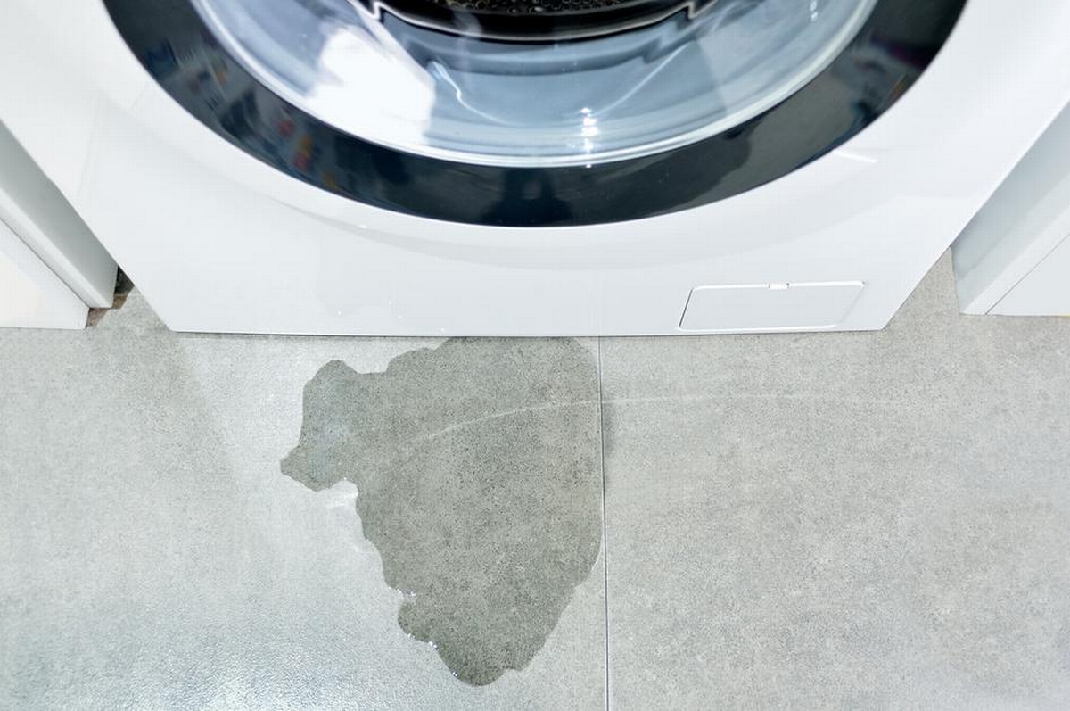 Water Woes: A Comparative Guide to Dealing With Different Types of Water Damage